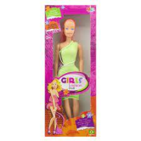 imagem de BONECA GIRLS FASHION DOLL MILK 43CM UNIDADE 084